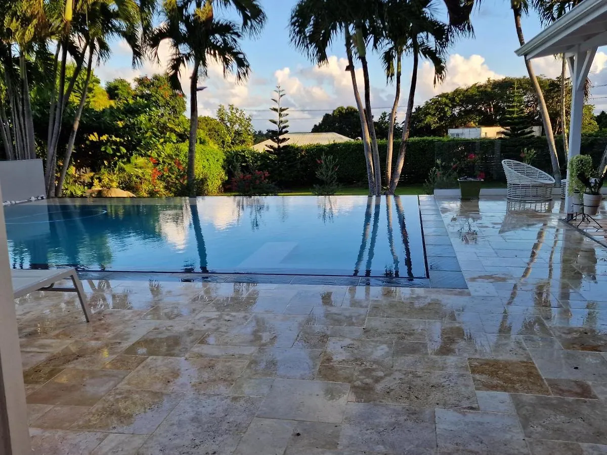 Appartements De Luxe . Propriete De Luxe Baie-Mahault 0*,  Guadeloupe